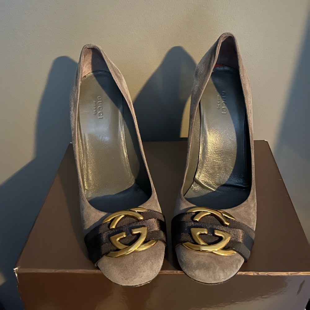 Gucci shoes